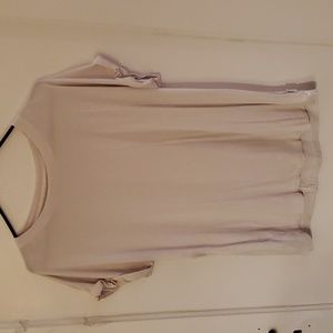 White T-shirt w/ cuffed sleeves